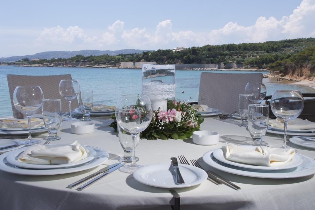 Epavlis Beach Resort Porto Heli Exterior photo