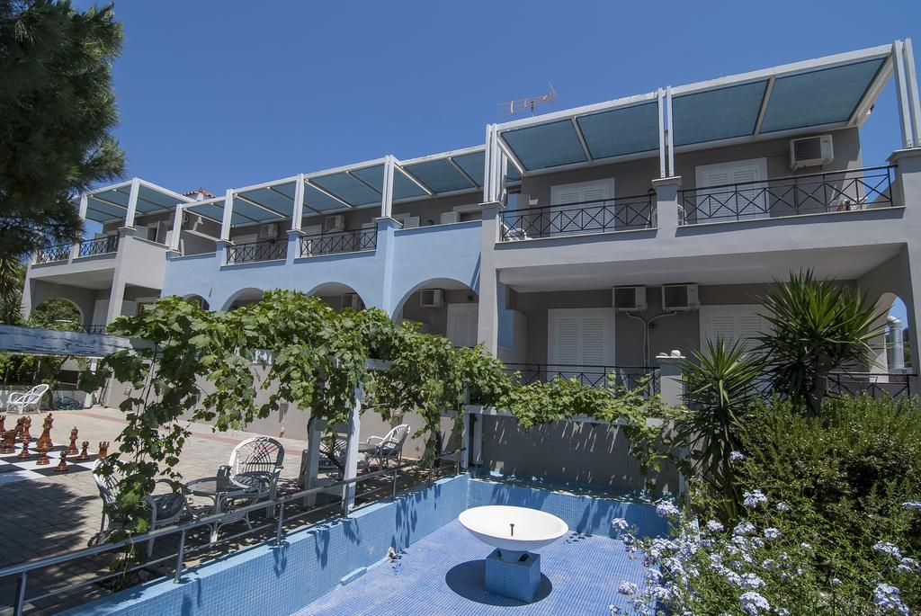 Epavlis Beach Resort Porto Heli Exterior photo