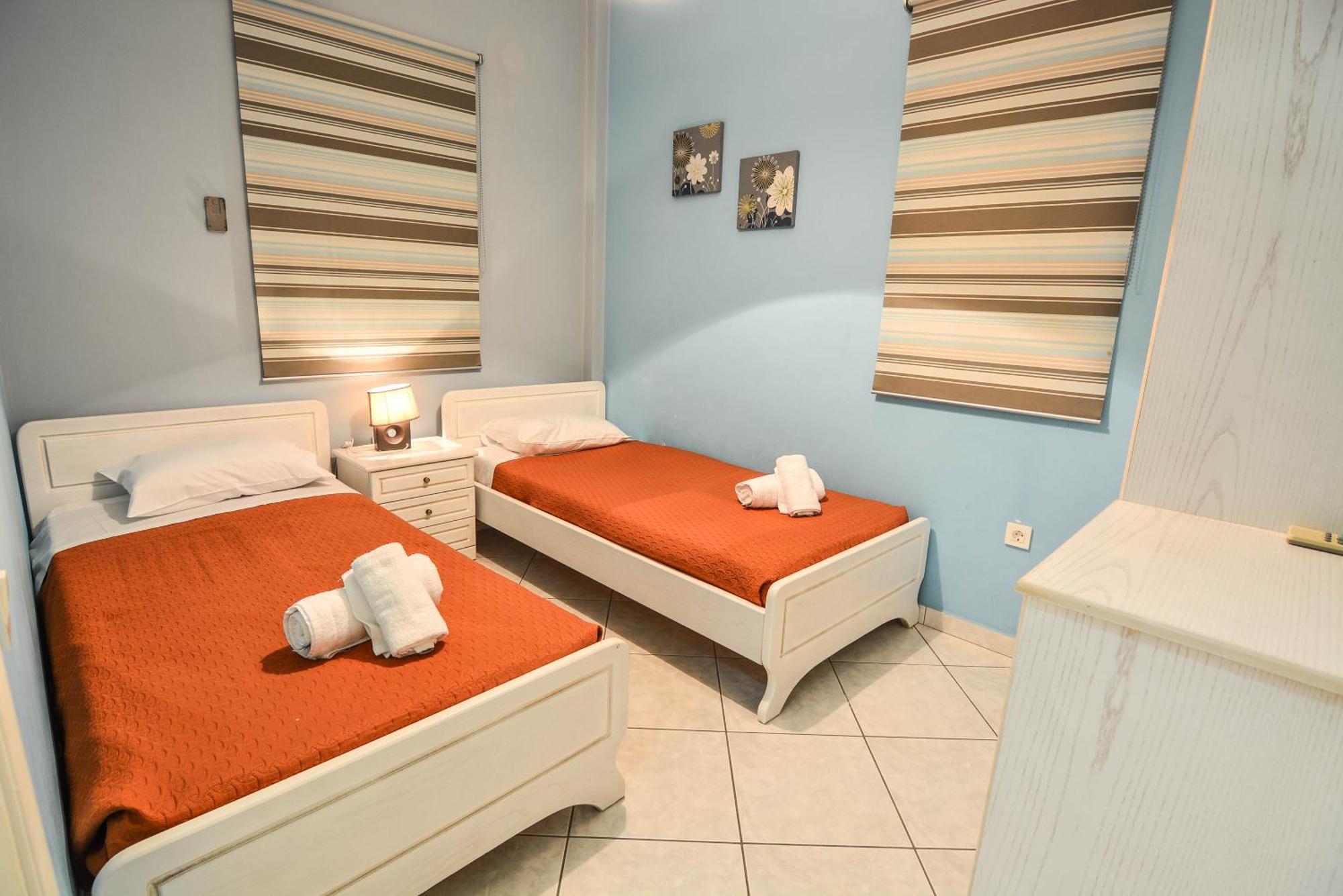 Epavlis Beach Resort Porto Heli Exterior photo
