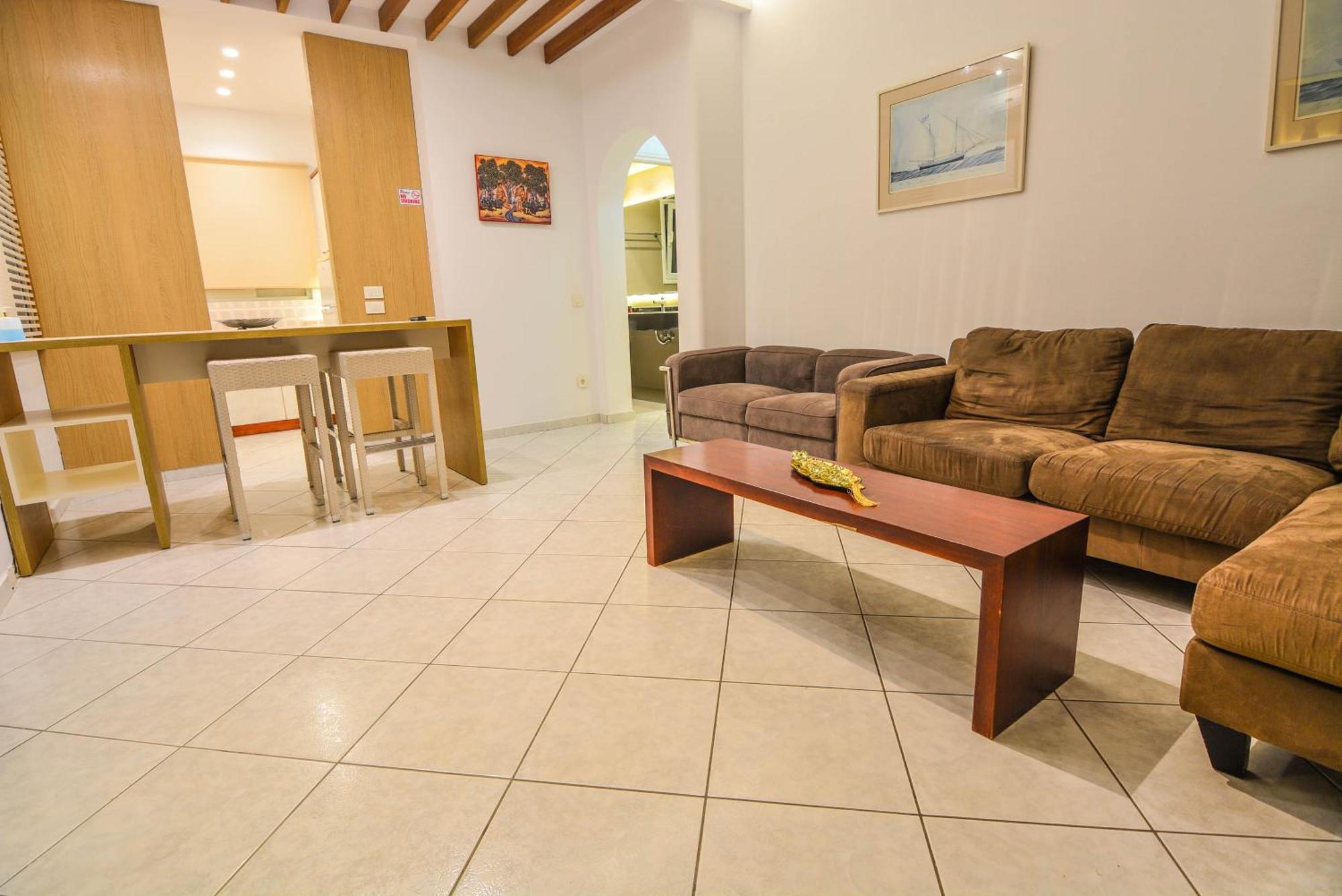 Epavlis Beach Resort Porto Heli Exterior photo