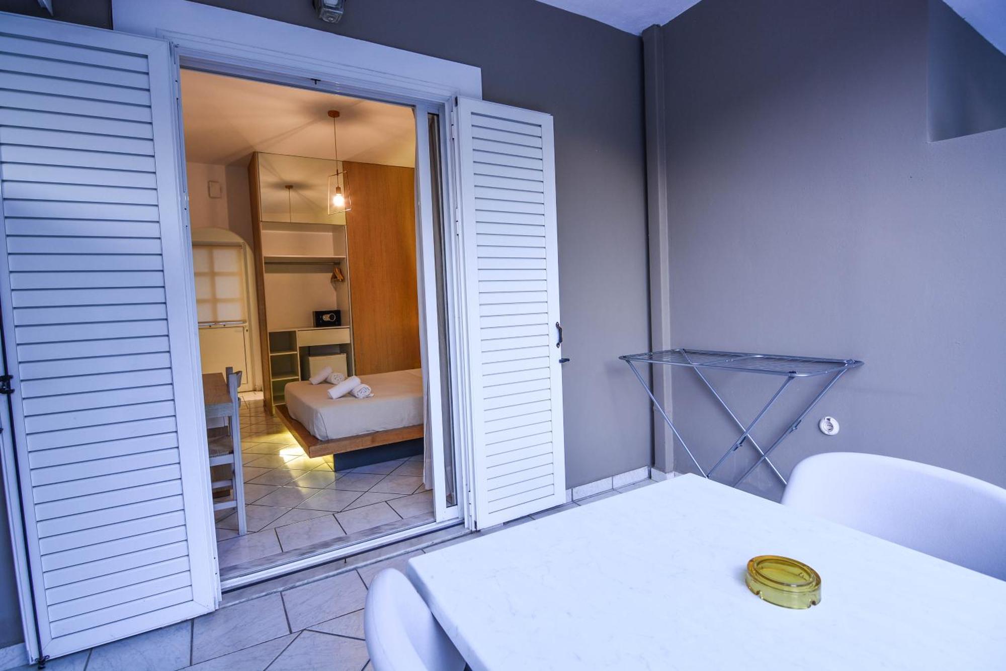 Epavlis Beach Resort Porto Heli Exterior photo
