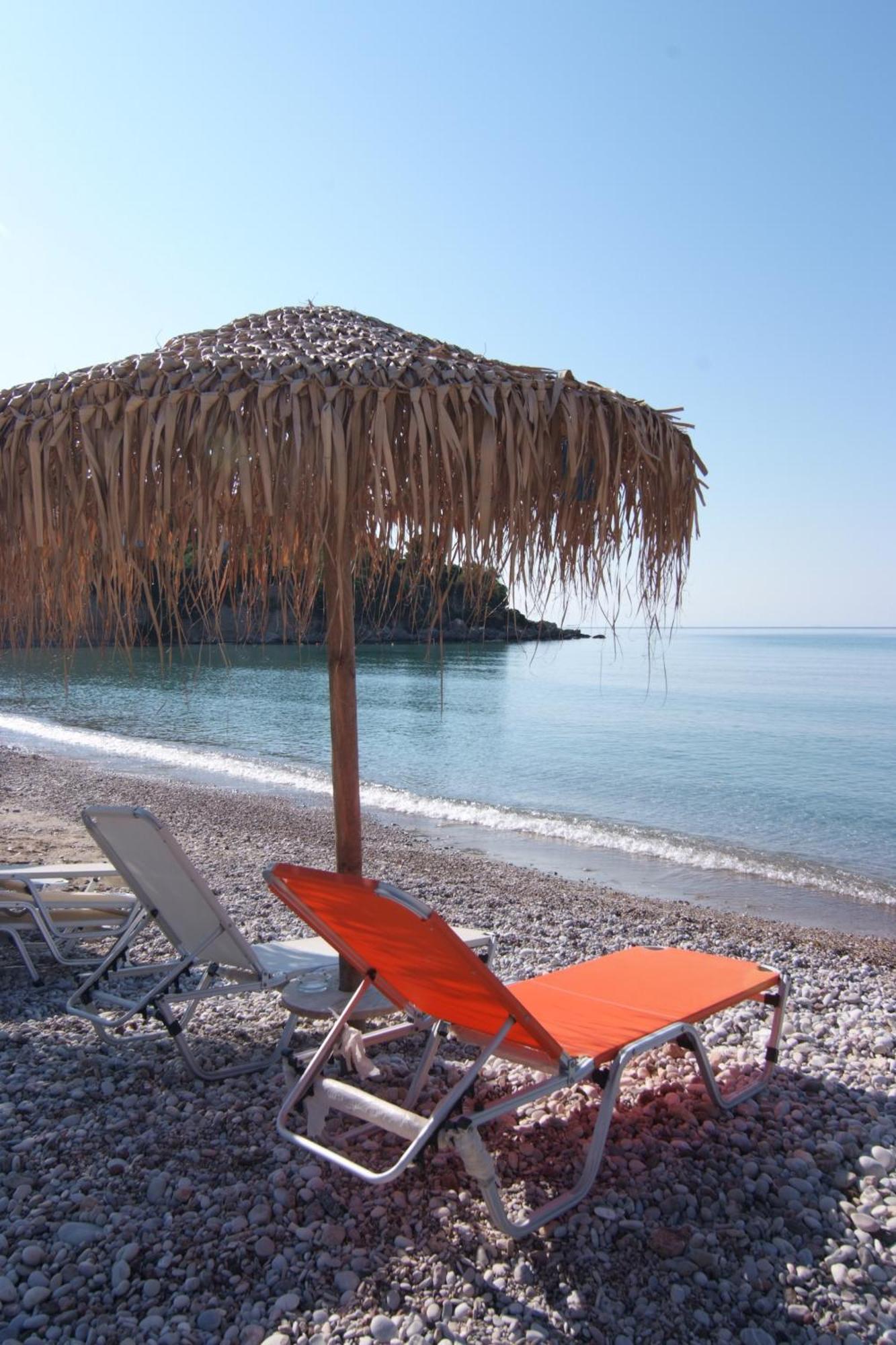 Epavlis Beach Resort Porto Heli Exterior photo