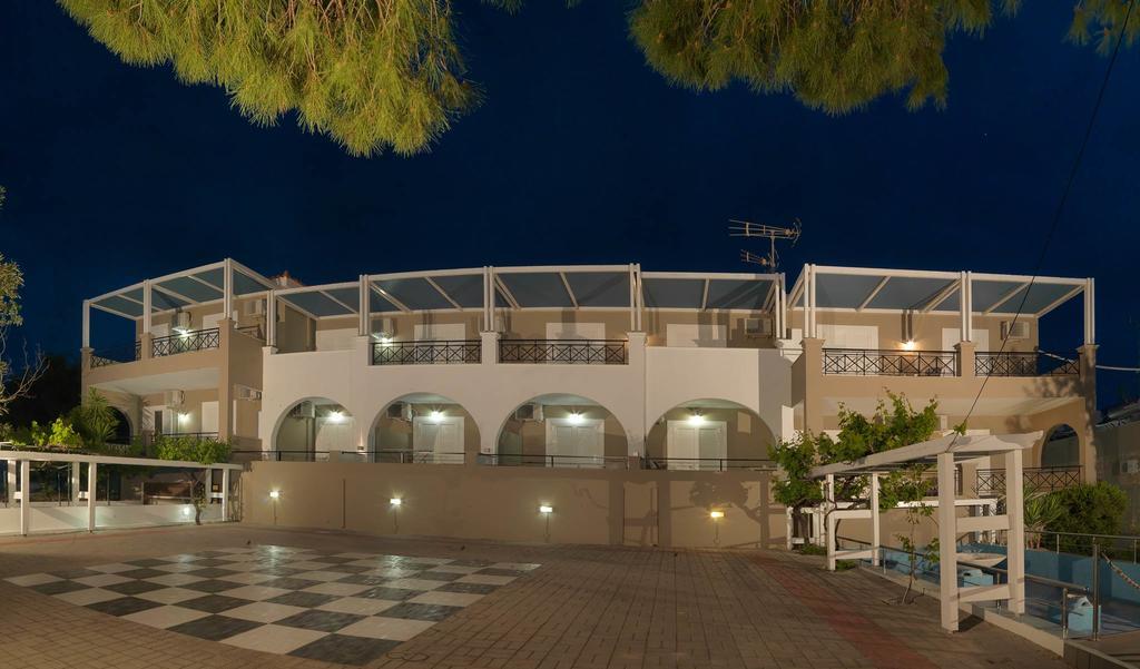 Epavlis Beach Resort Porto Heli Exterior photo