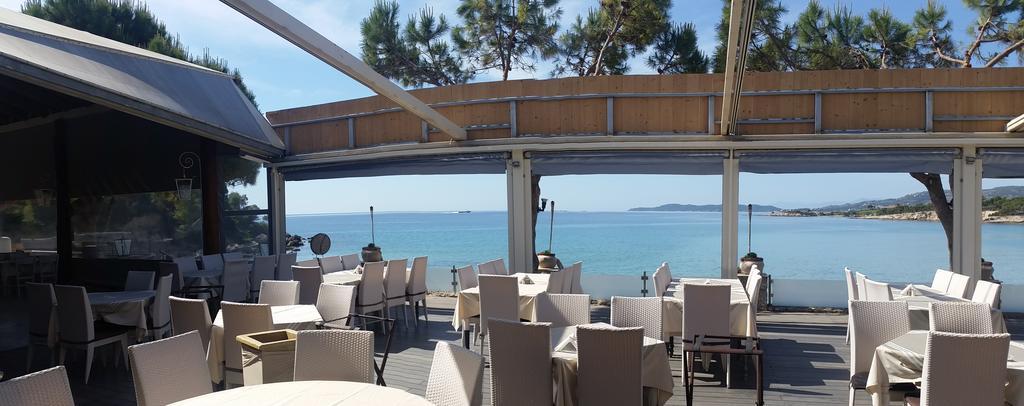 Epavlis Beach Resort Porto Heli Exterior photo